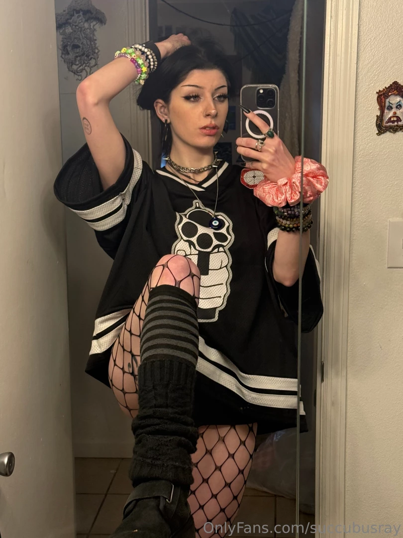 Who s tryna take me out on a date 