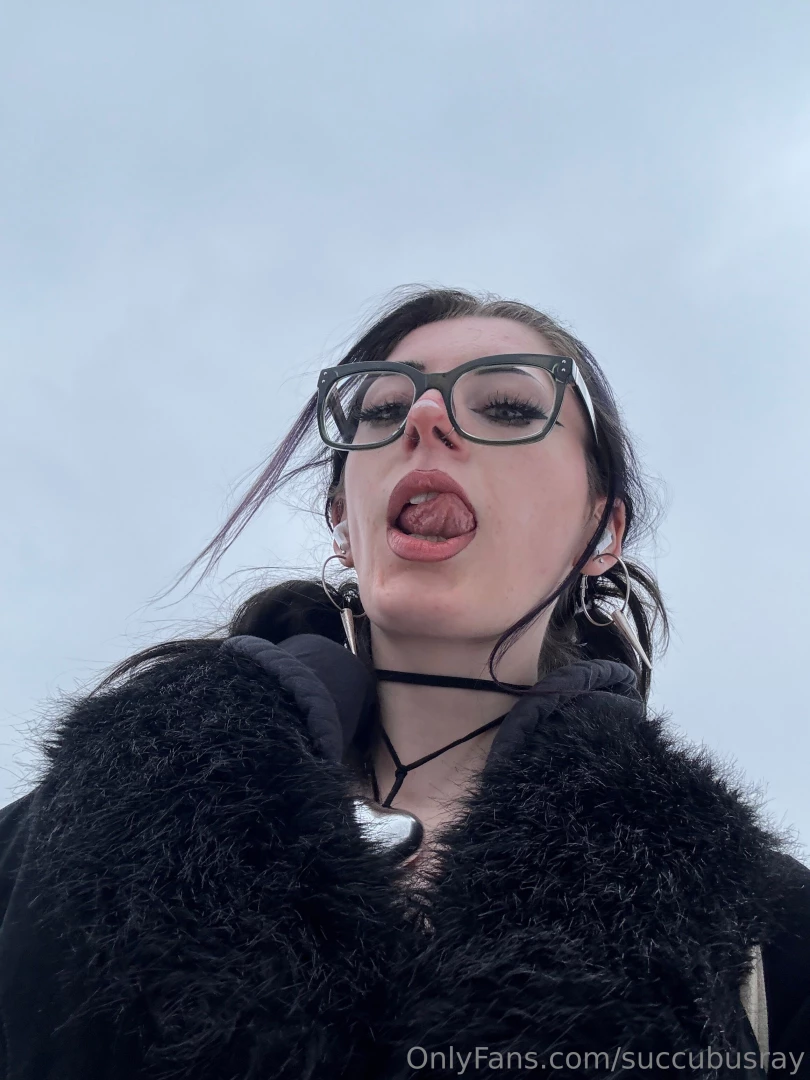 Yeah it s freezing but don t worry i know a few ways to warm up nbsp 