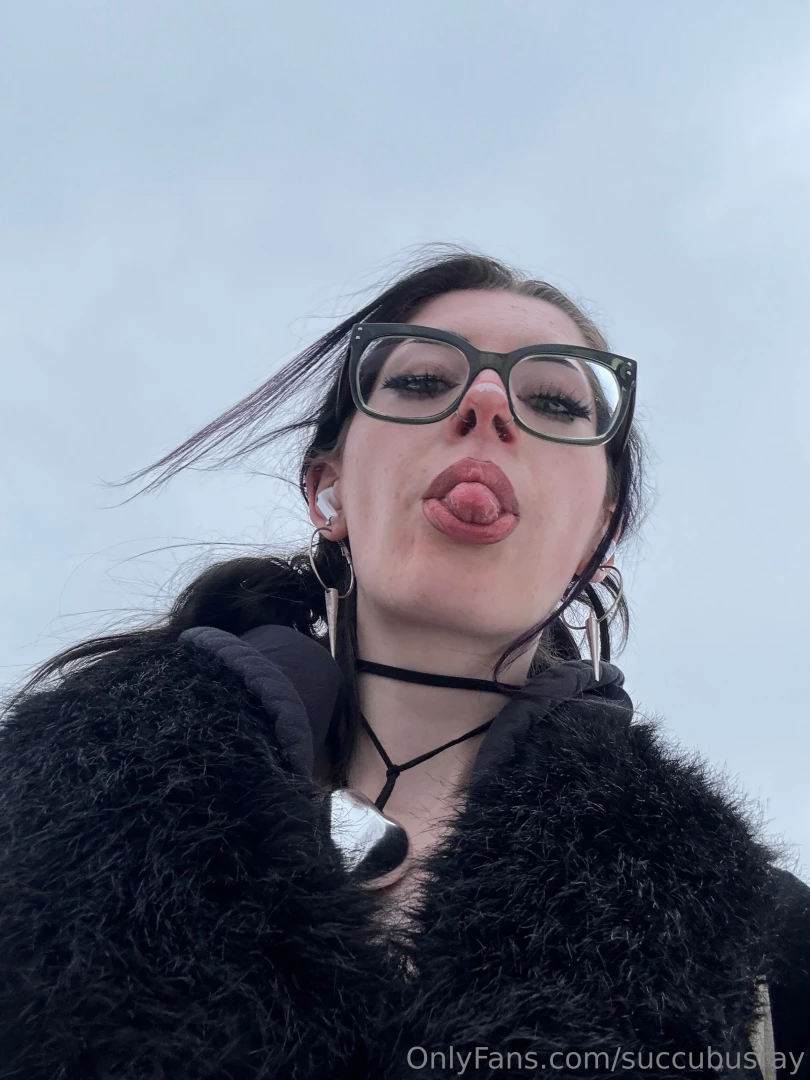 Yeah it s freezing but don t worry i know a few ways to warm up nbsp part 1 