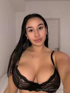 Does black suit me be honest