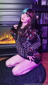 285266549370007552 part 4