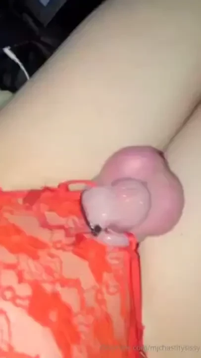 One of my first sissygasms handsfree orgasm prostate orgasms 