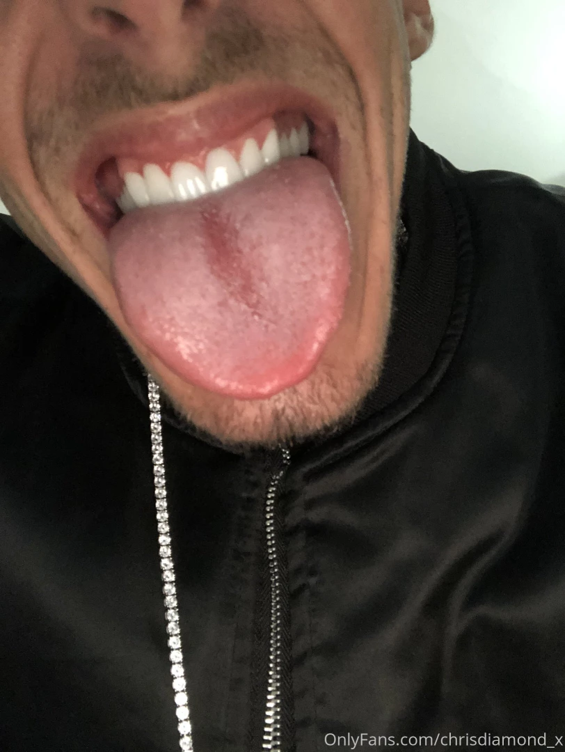 Hey available to play something with me oye est s disponible para part 1 