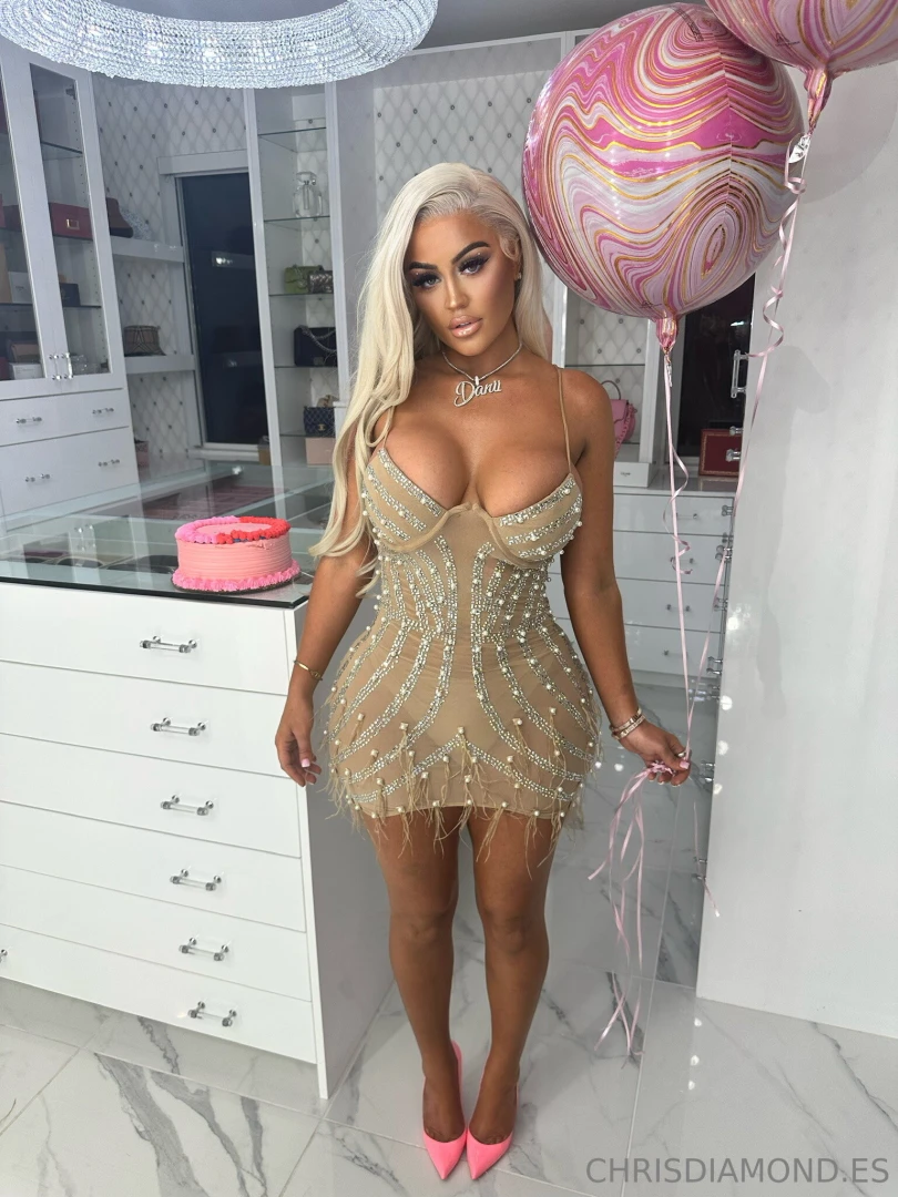 Follow my friend daniibanks she is looking for love and asked me to part 2 