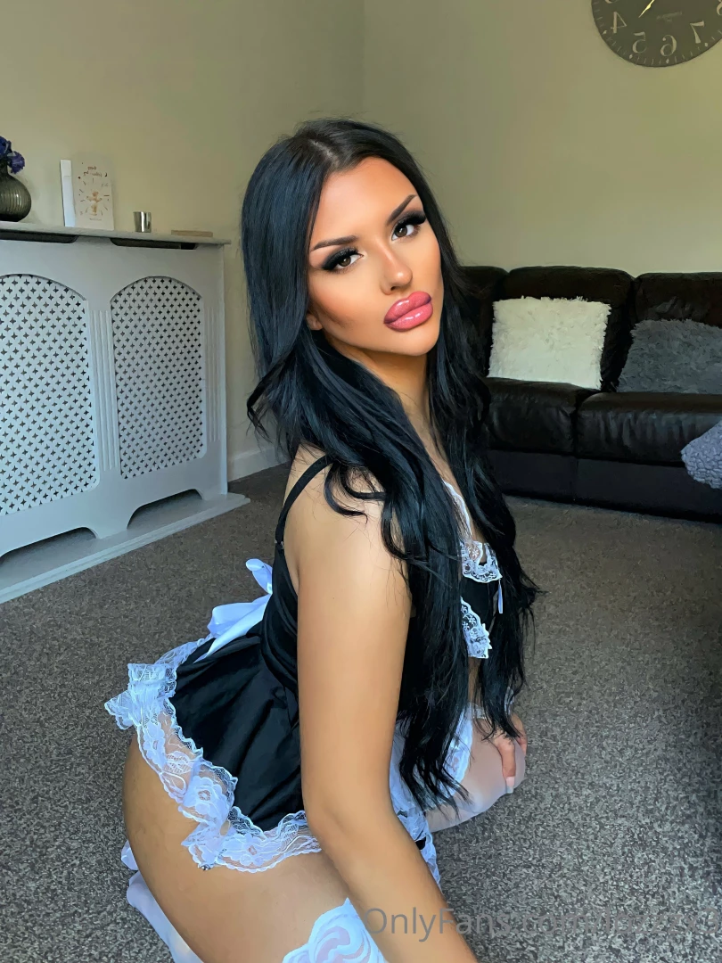 Like this if you want me to clean your house 