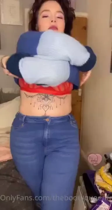 Red looks good on me part 21 