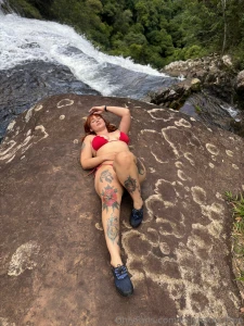 I been naked after this pic