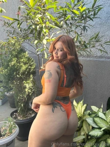 Inside or outside part 8