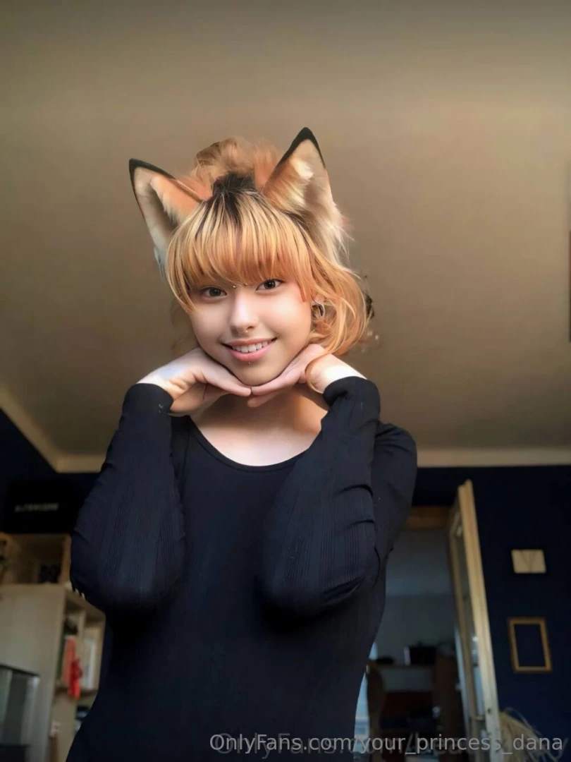 Beatrixmay just turned 18 and her page is already filled with part 375 