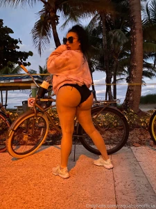 Biking on las olas part 1