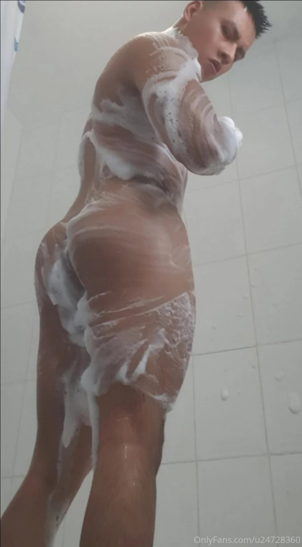 Vamos a tomar una ducha para relajarnos ________ let s take a shower 