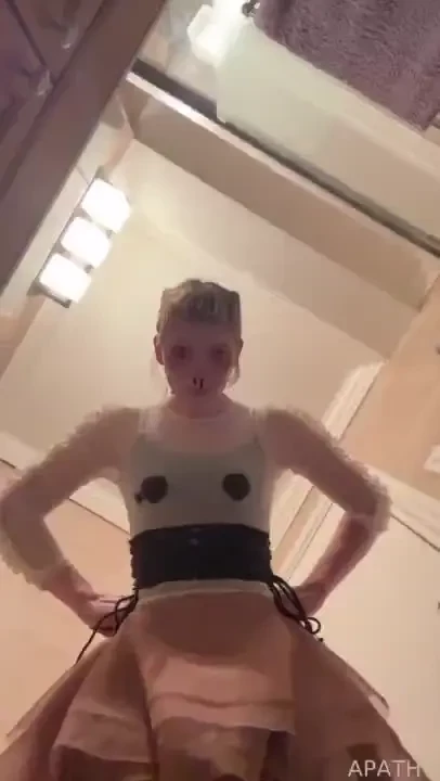 Goood niiiiiight fyp sfw spooky giantess alt fishnets pasties demon 