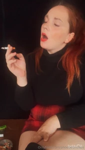 Snap inhales close up