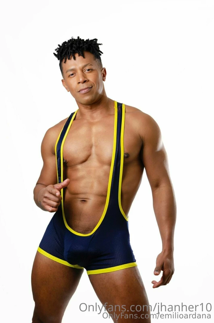 Jhanher10 is waiting for you he wants to know you better he loves part 1 