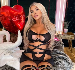 Would you treat me for valentine s day
