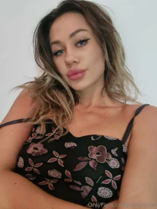 Join me for a steamy exclusive experience