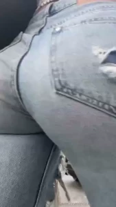 Do you like underboobs or do you prefer ass in jeans part 1