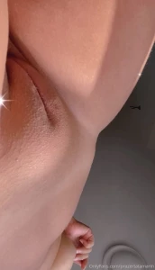 My pussy in the sun minha bucetinha no sol part 3