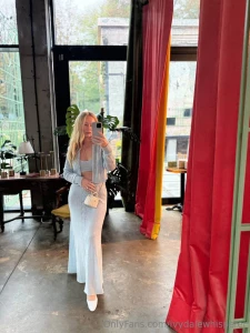 Rate my look from 1 to 10 loves be honest i m ready for your thoughts