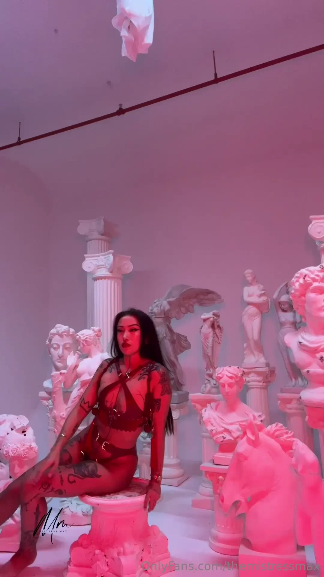 Just a little something to simp over enjoy my regal presence in my 