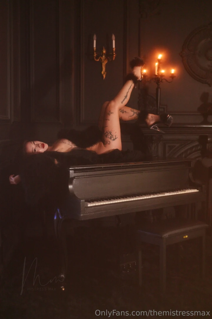 Legs lips fur heels it s just so easy to trigger you part 3 