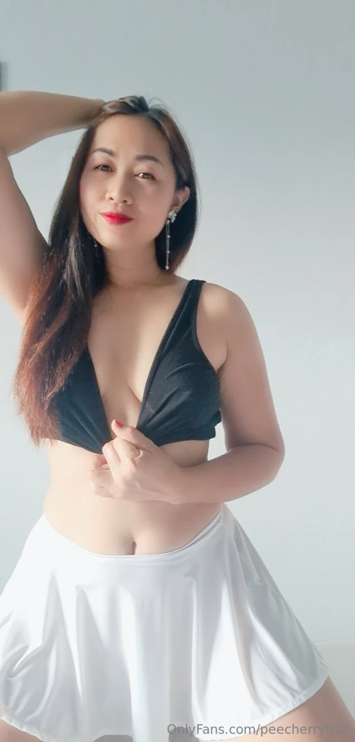 You have 24 hrs with me what are we doing my vip cherrythaix 