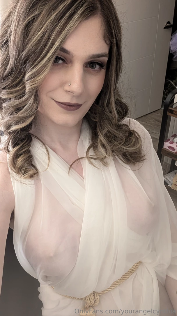 Just did my first shoot with a pro photographer and everything 0 0 