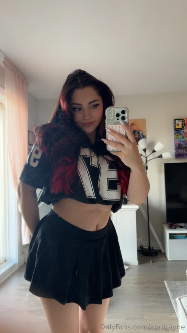 Jersey says 76 my vibe says 24 7 cute 