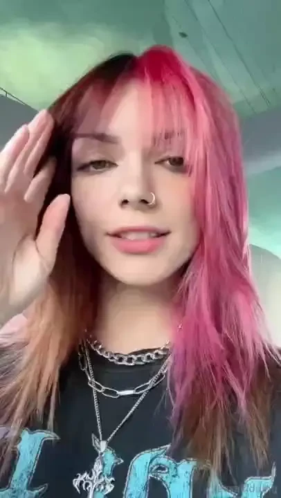 I also changed my hair what do you guys think 