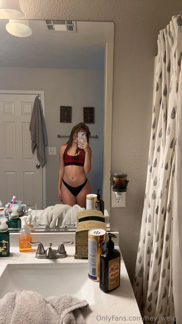 Guess where i want your hands 