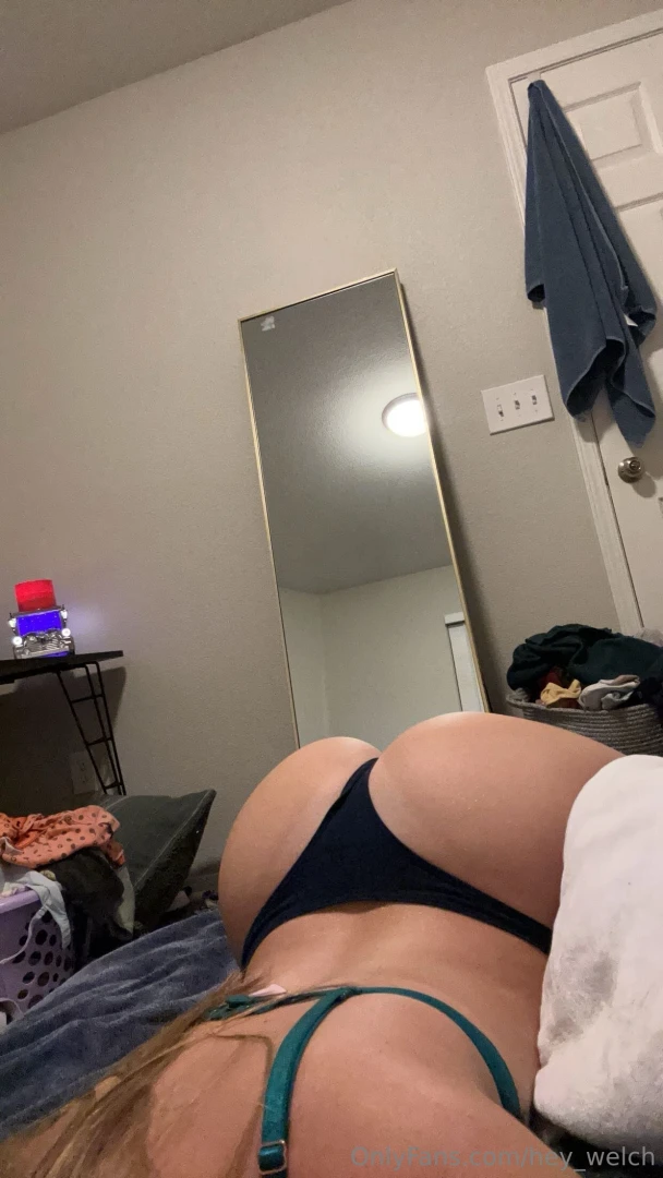 Would you rather see my smile or what s under these panties 