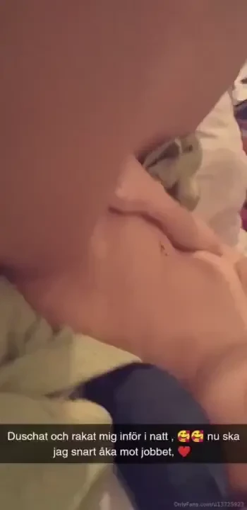 Tutching my nude boddy 