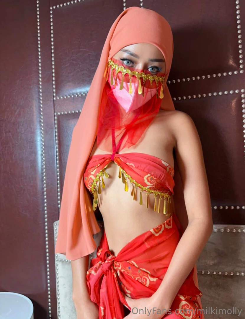 Secret beauty syakhalifah just started an of and wants to get out on 