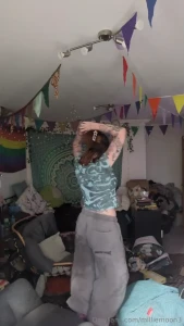 Trying to hype myself up w a morning groove