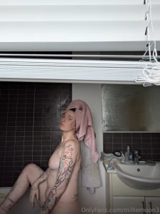 What you d see through my bathroom window xx part 2