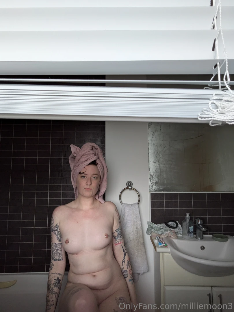 What you d see through my bathroom window xx part 6 