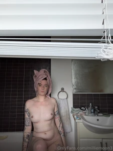 What you d see through my bathroom window xx part 6