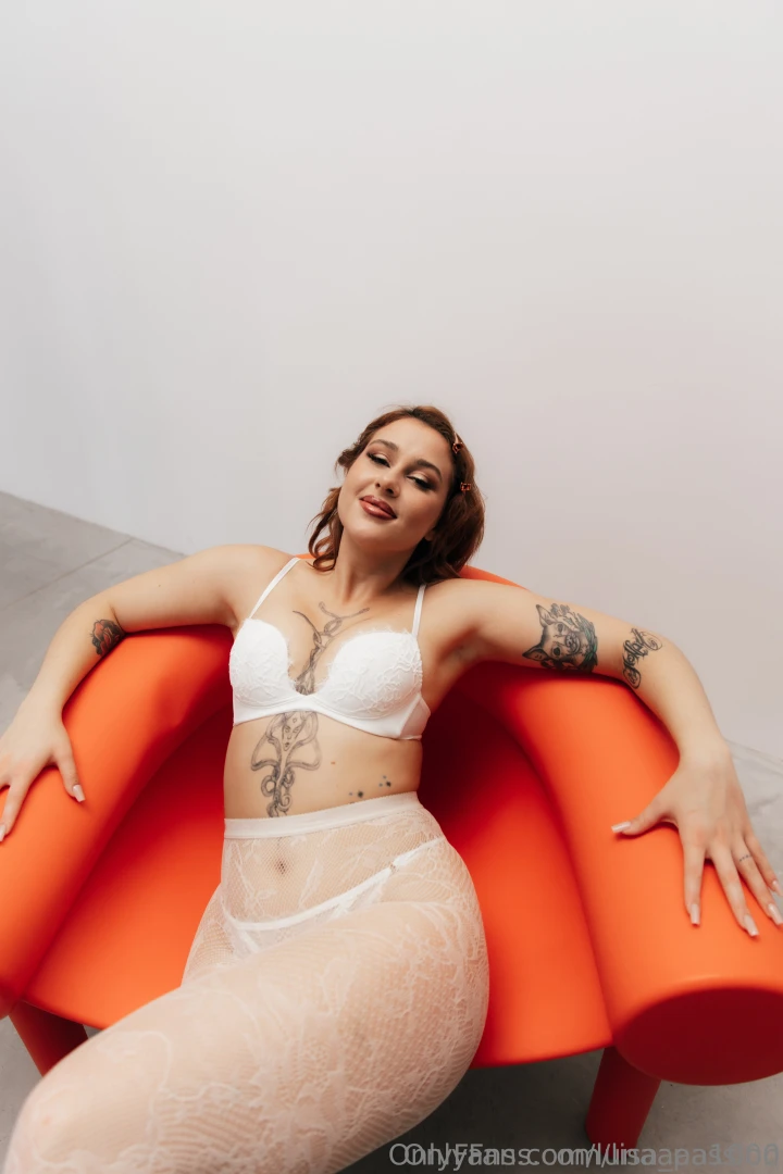 Lunaaaa1000 follow my red-haired bestie this doll moans sweetly and 