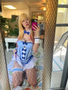 You know you want to see a cock get so messy with this mouth