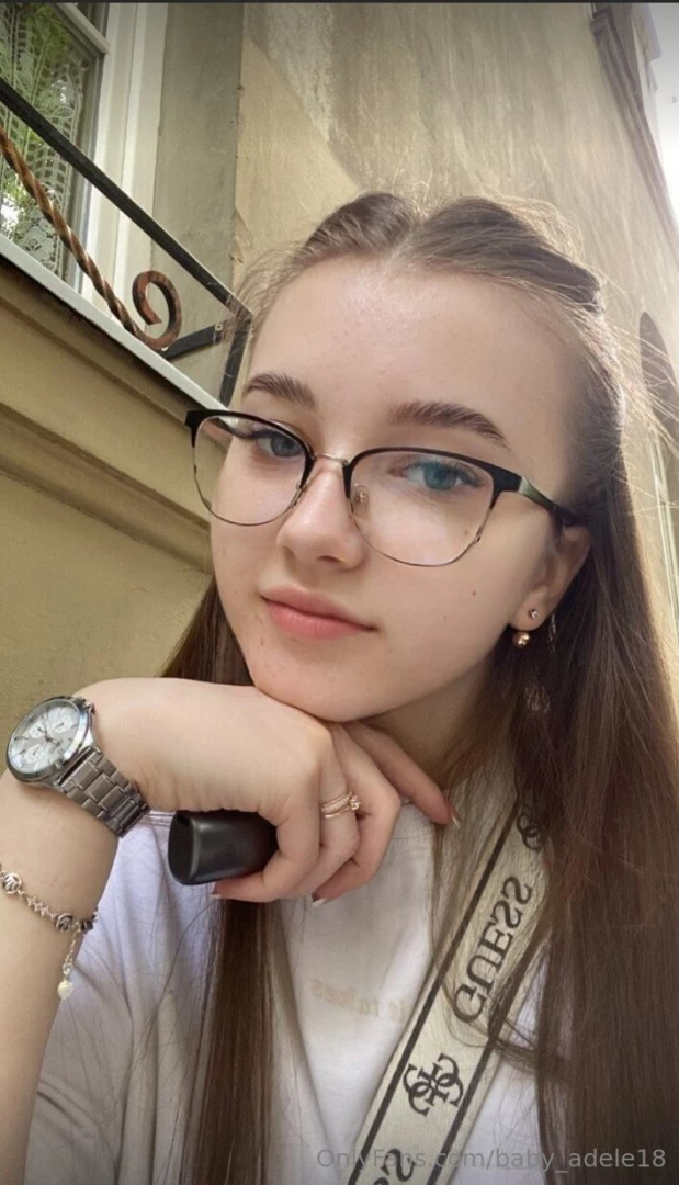 Always online astoneinyourheart how sexy is my best friend part 73 