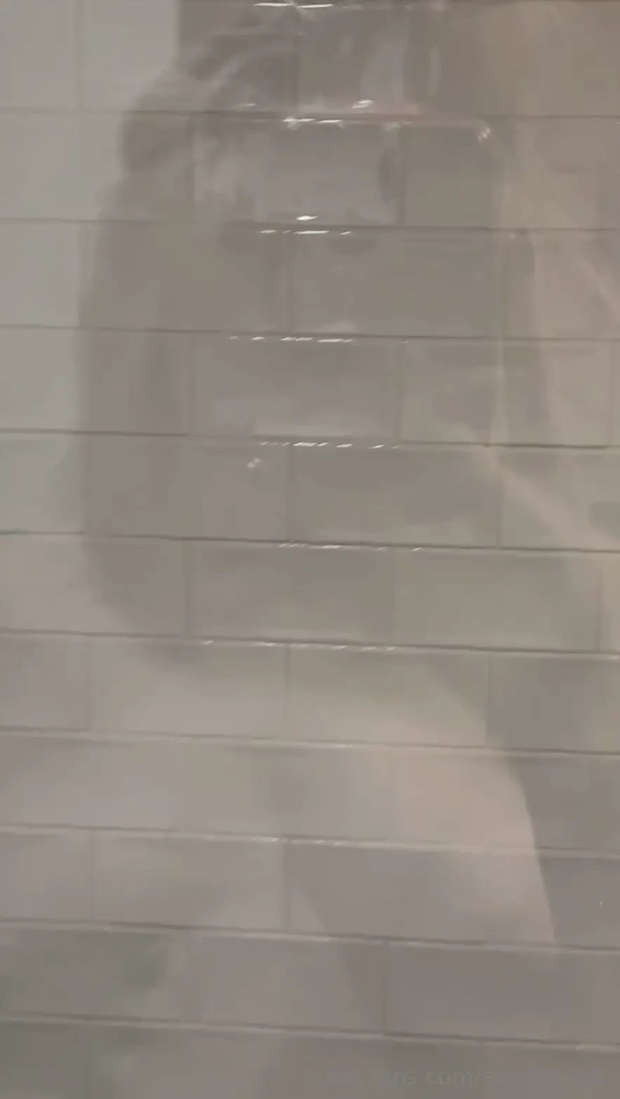 Hey babe wanna come shower with me 