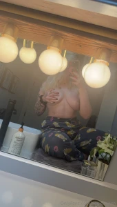 3 pics just some more pics from my lil getaway