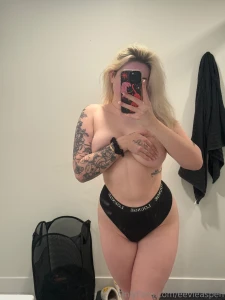 Finally the weekend x whatcha doin