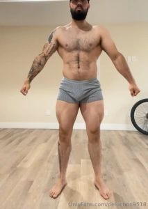 Estoy tratando de ponerme mas en forma para subirles mas contenido