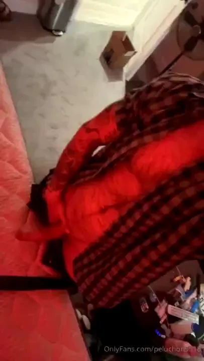 Como estan quetal va su dia alguien por aqui que quiera chuparme la part 1 