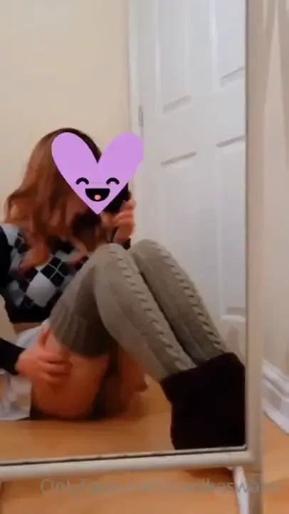 I know this is odd but i really love staring at myself in the mirror 