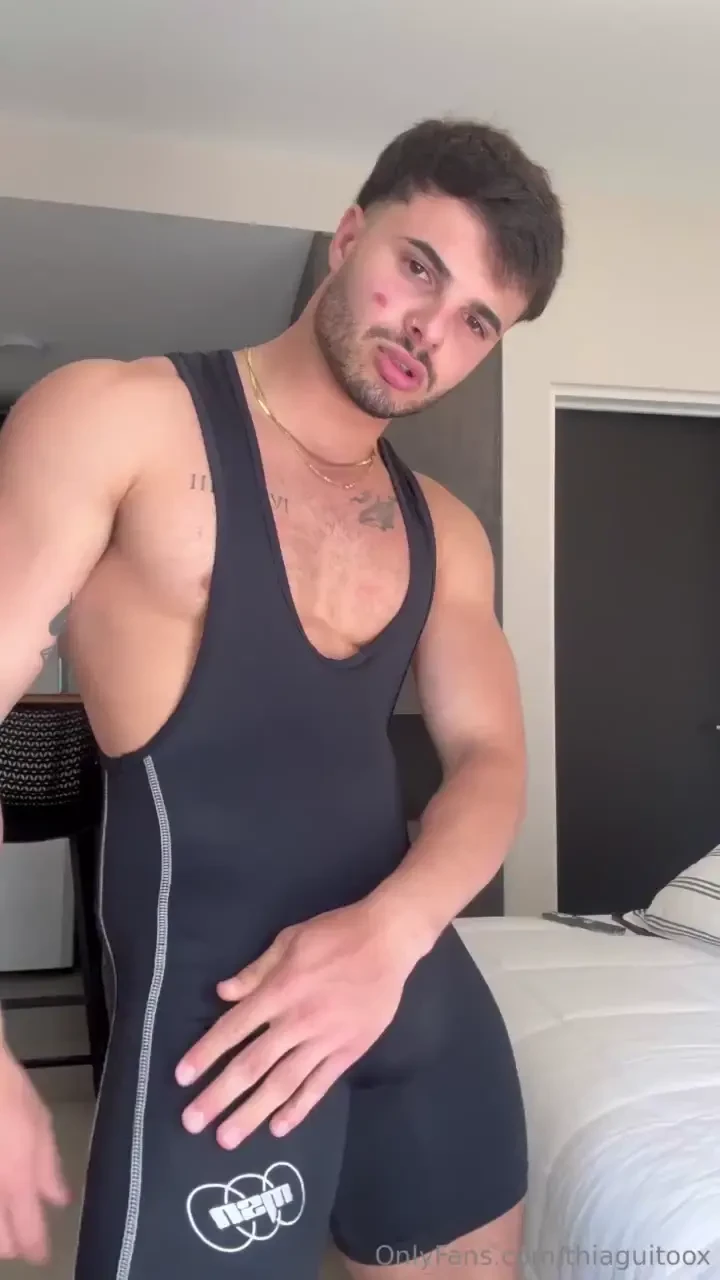 Hi what are your plans for today friday i ll wait for you in private 