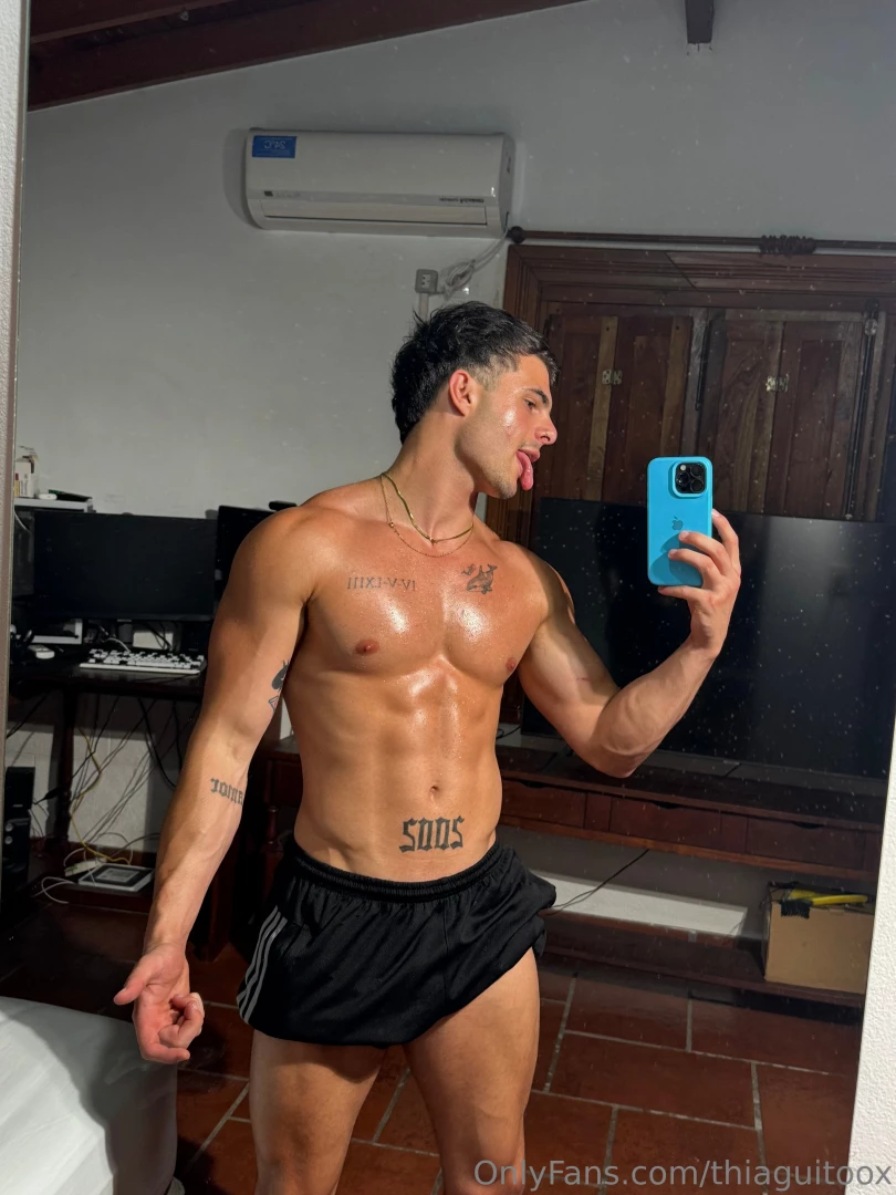 Hello monday fun what are you doing 