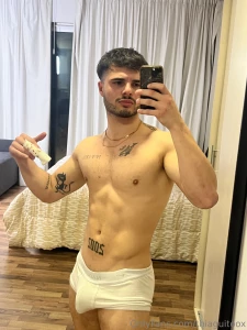 White or black bb which one do you choose