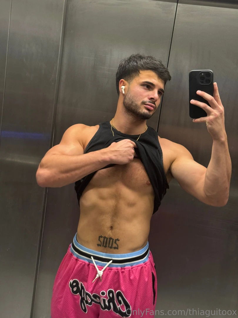 I pulled up my shirt and showed you my abs but i want to show off more 